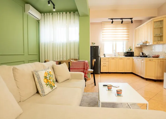 Urban Gem Apt - Tirana
