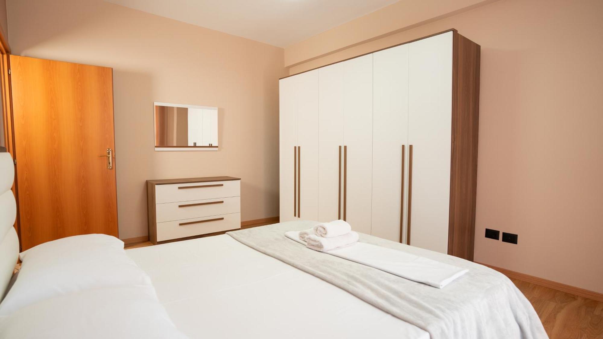 Apartamento Urban Gem - *